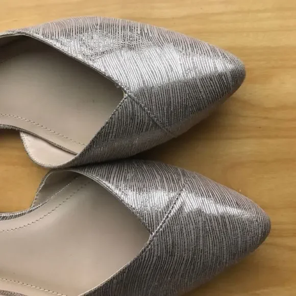BCBG Paris Metallic D’Orsay Flats Sz 9.5 - Picture 5 of 8
